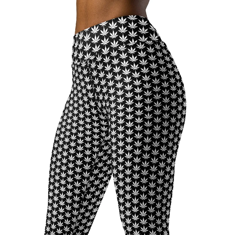 White And Black Cannabis Yoga Leggings