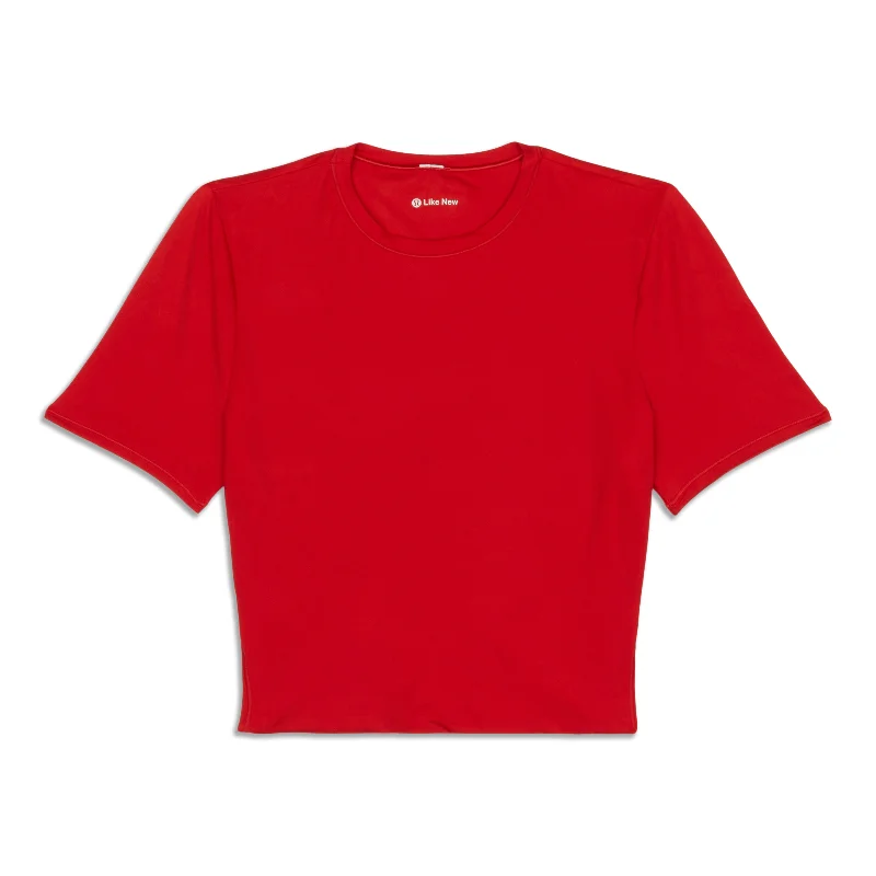 Nulu Crewneck Cropped T-Shirt - Resale